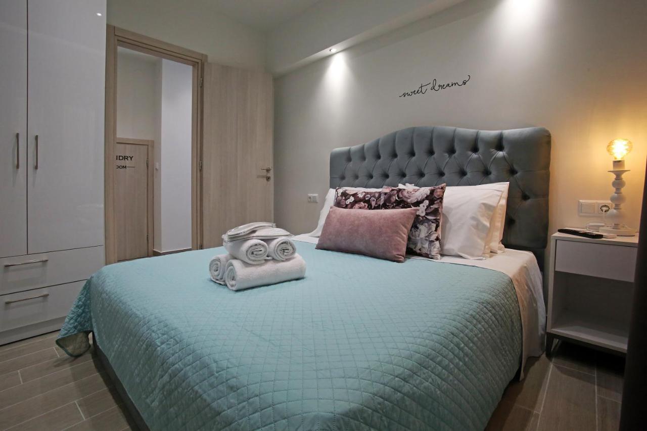 Under The Aqueduct Boutique House Apartment Кавала Екстериор снимка